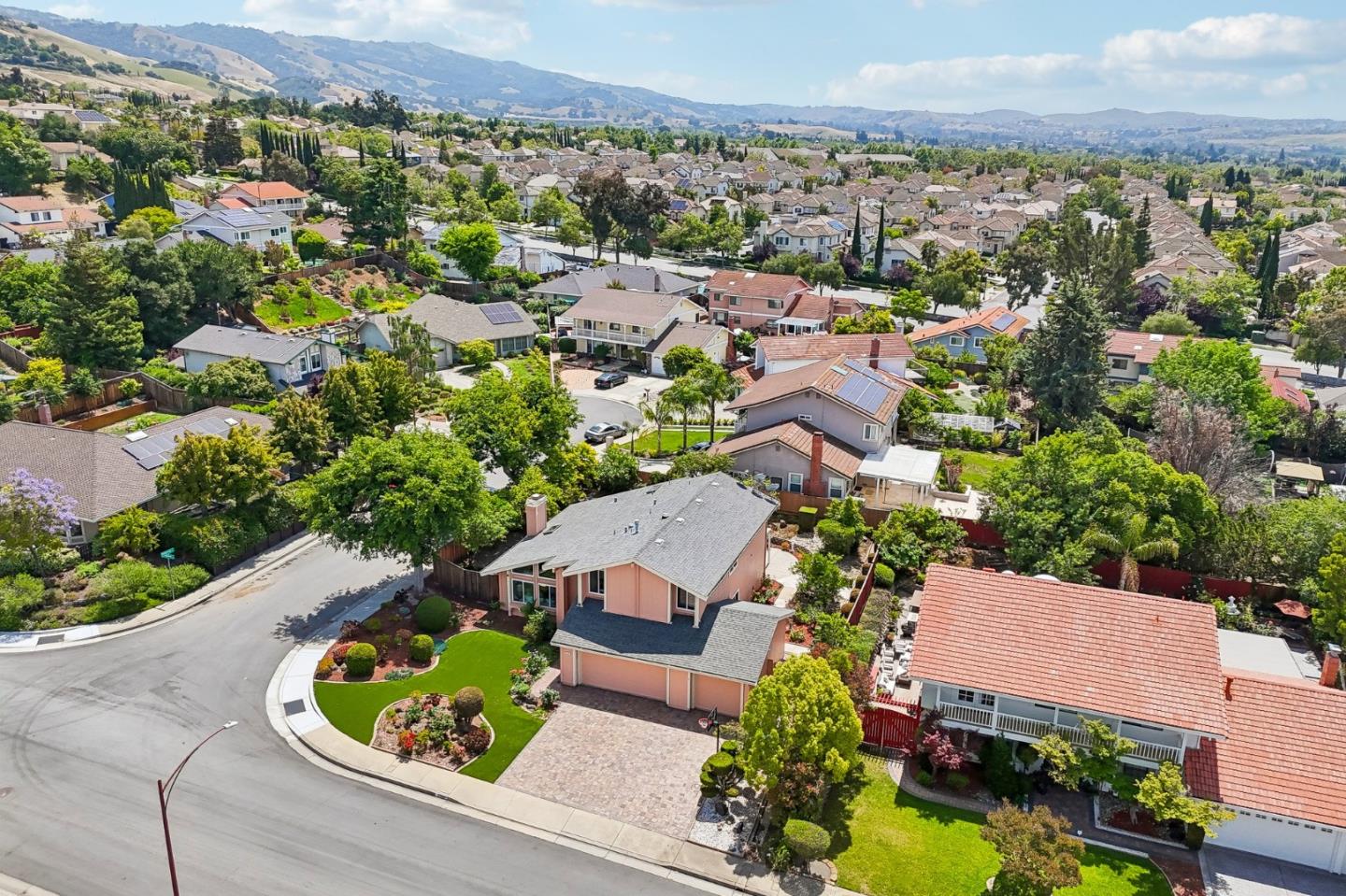 3393 Belgrove Circle