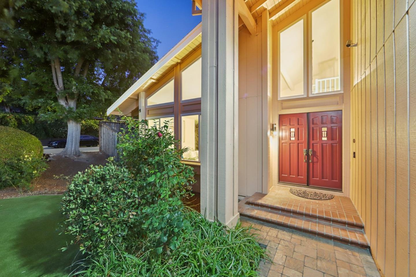 3393 Belgrove Circle