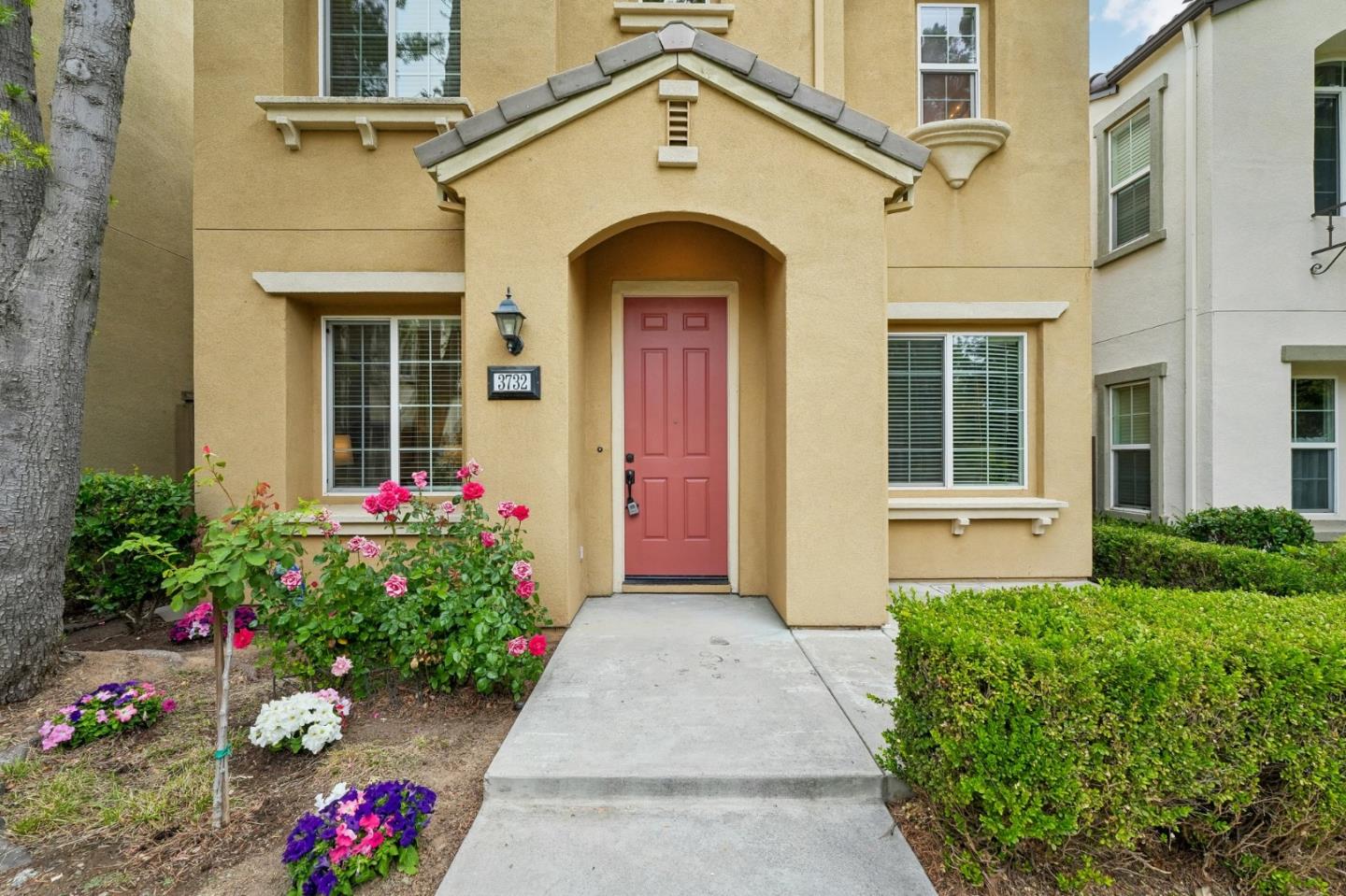 3732 Evangelho Circle
