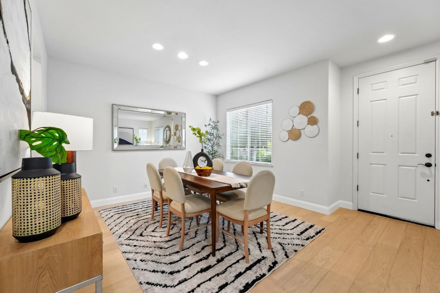 3732 Evangelho Circle