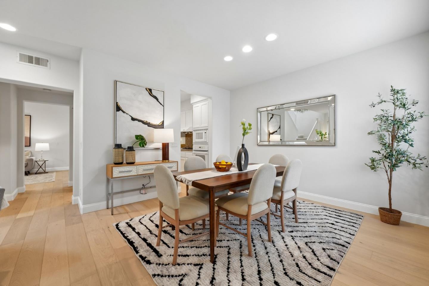 3732 Evangelho Circle