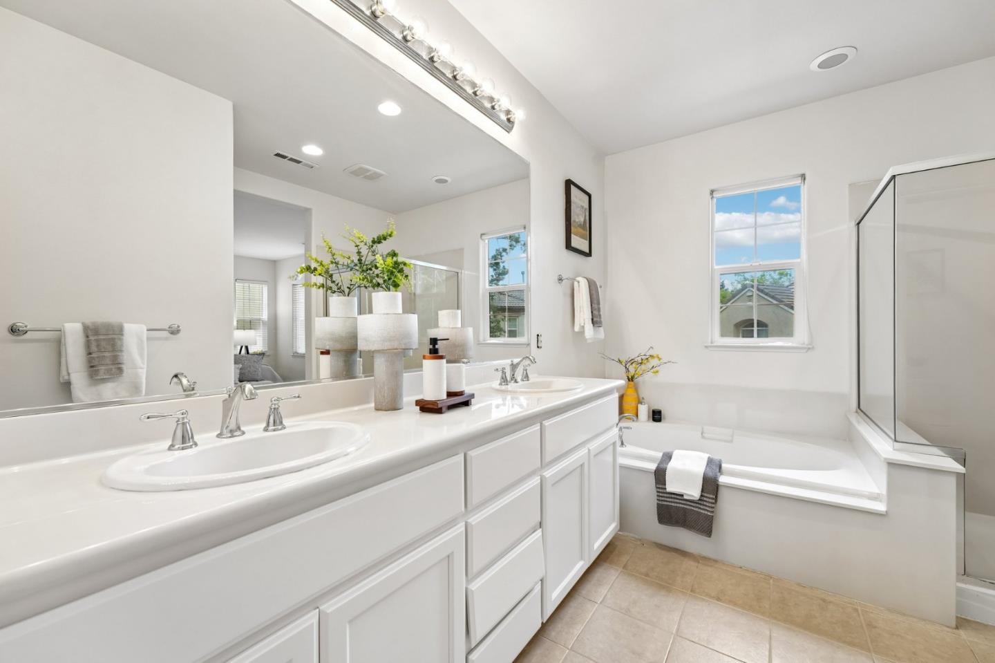3732 Evangelho Circle