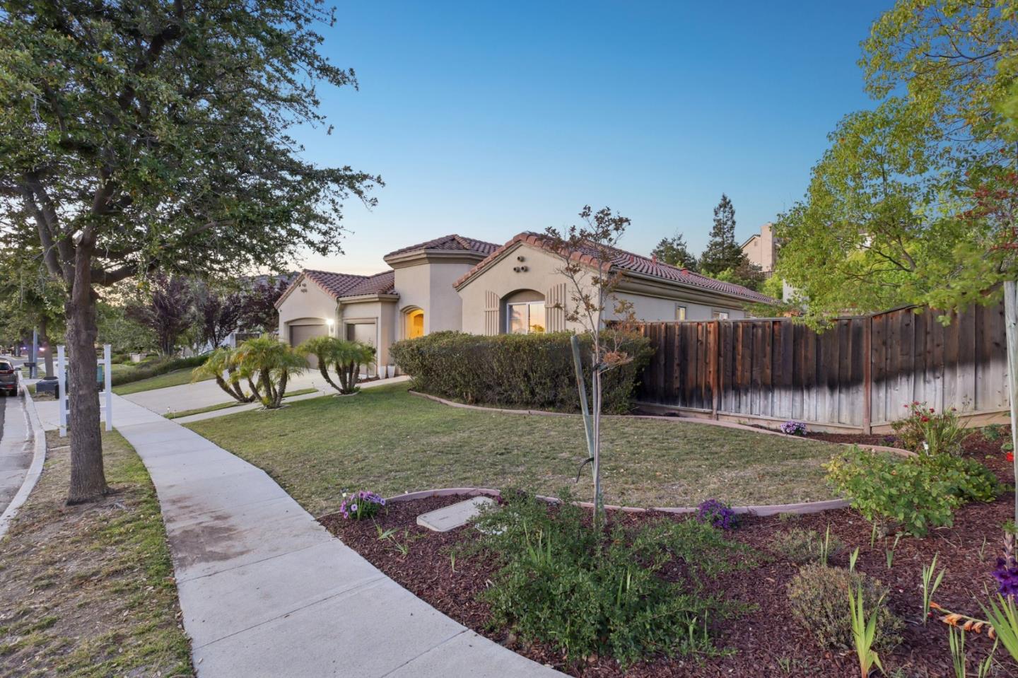 5382 Beaumont Canyon Drive