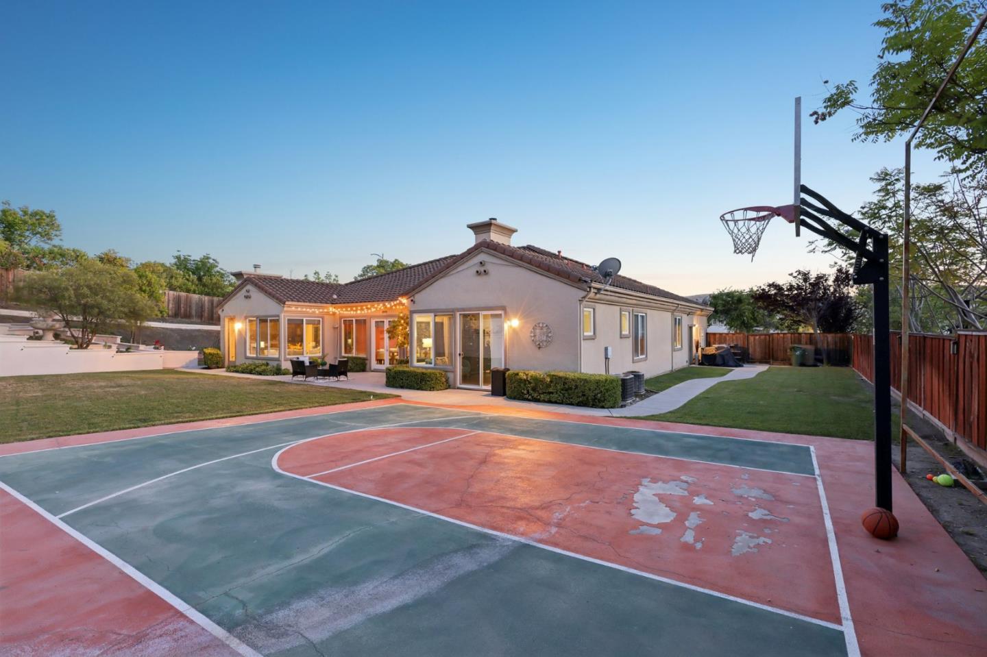 5382 Beaumont Canyon Drive
