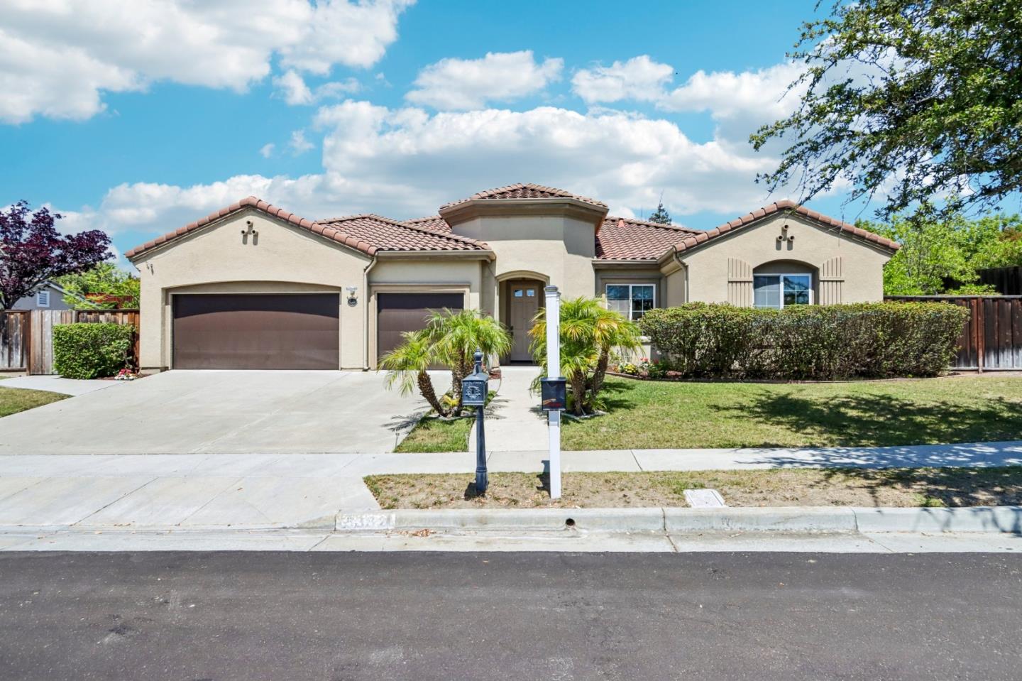 5382 Beaumont Canyon Drive