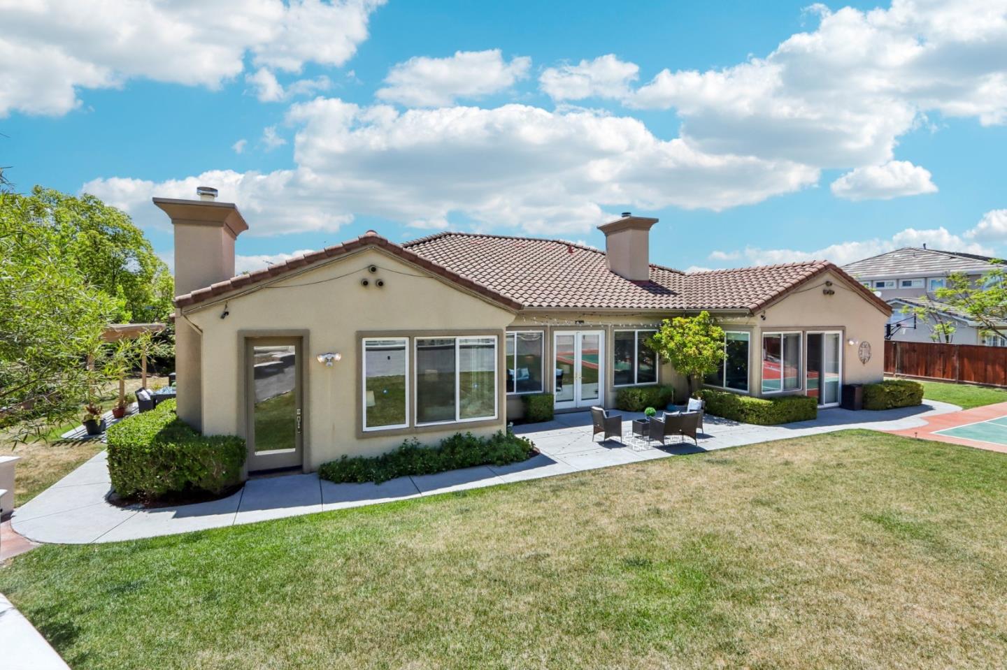 5382 Beaumont Canyon Drive