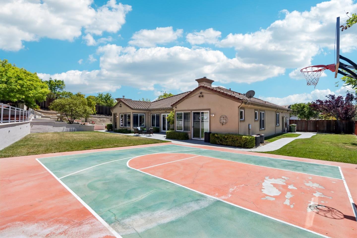 5382 Beaumont Canyon Drive