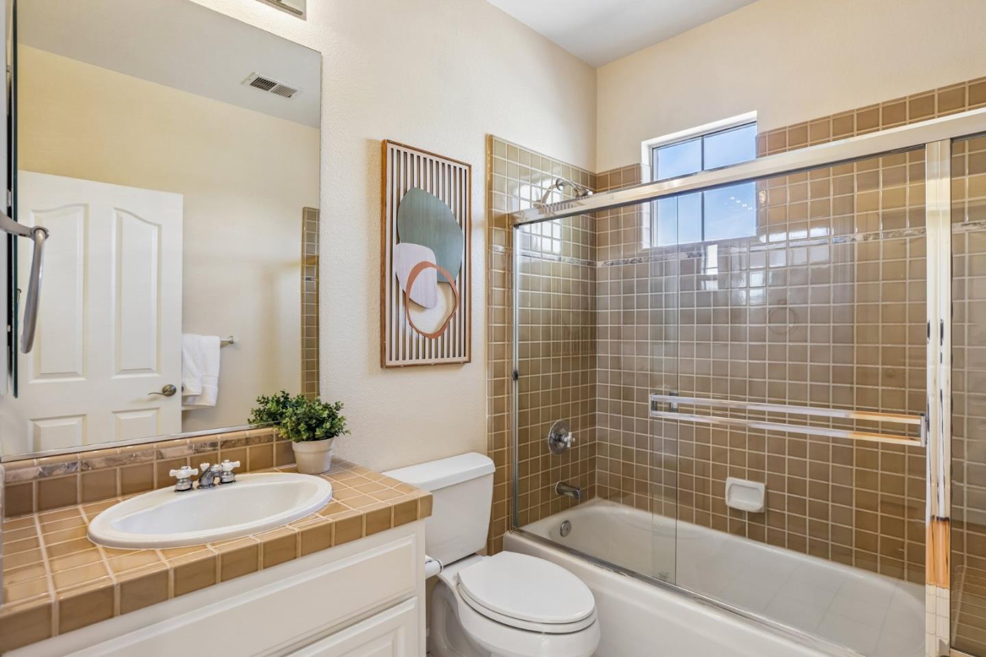 5238 Saint Annes Court