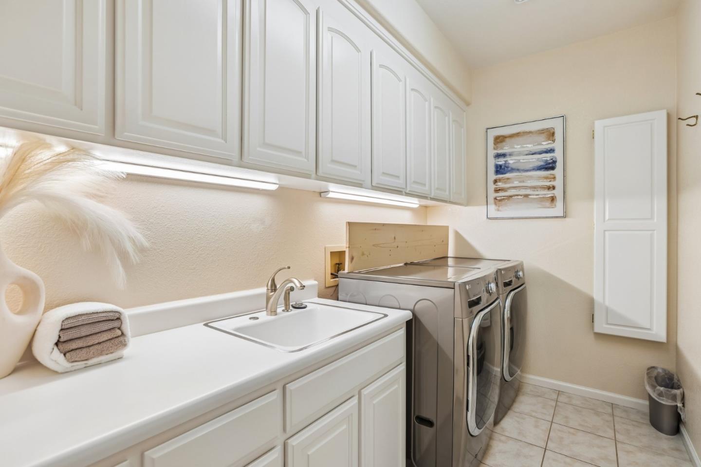 5238 Saint Annes Court