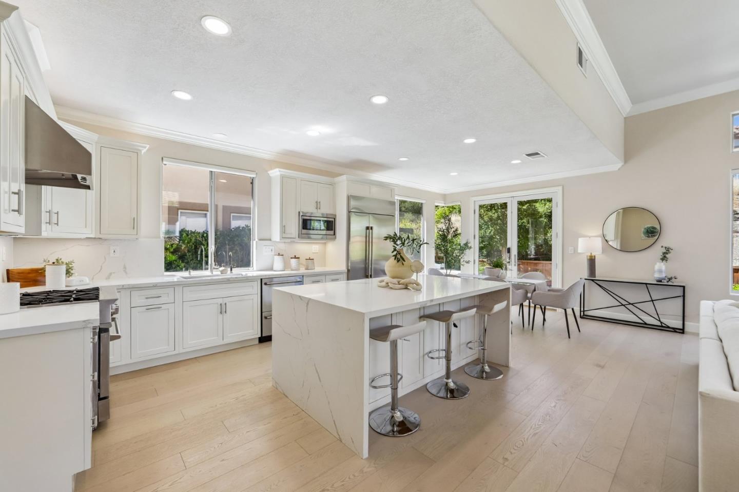 5869 Pistoia Way