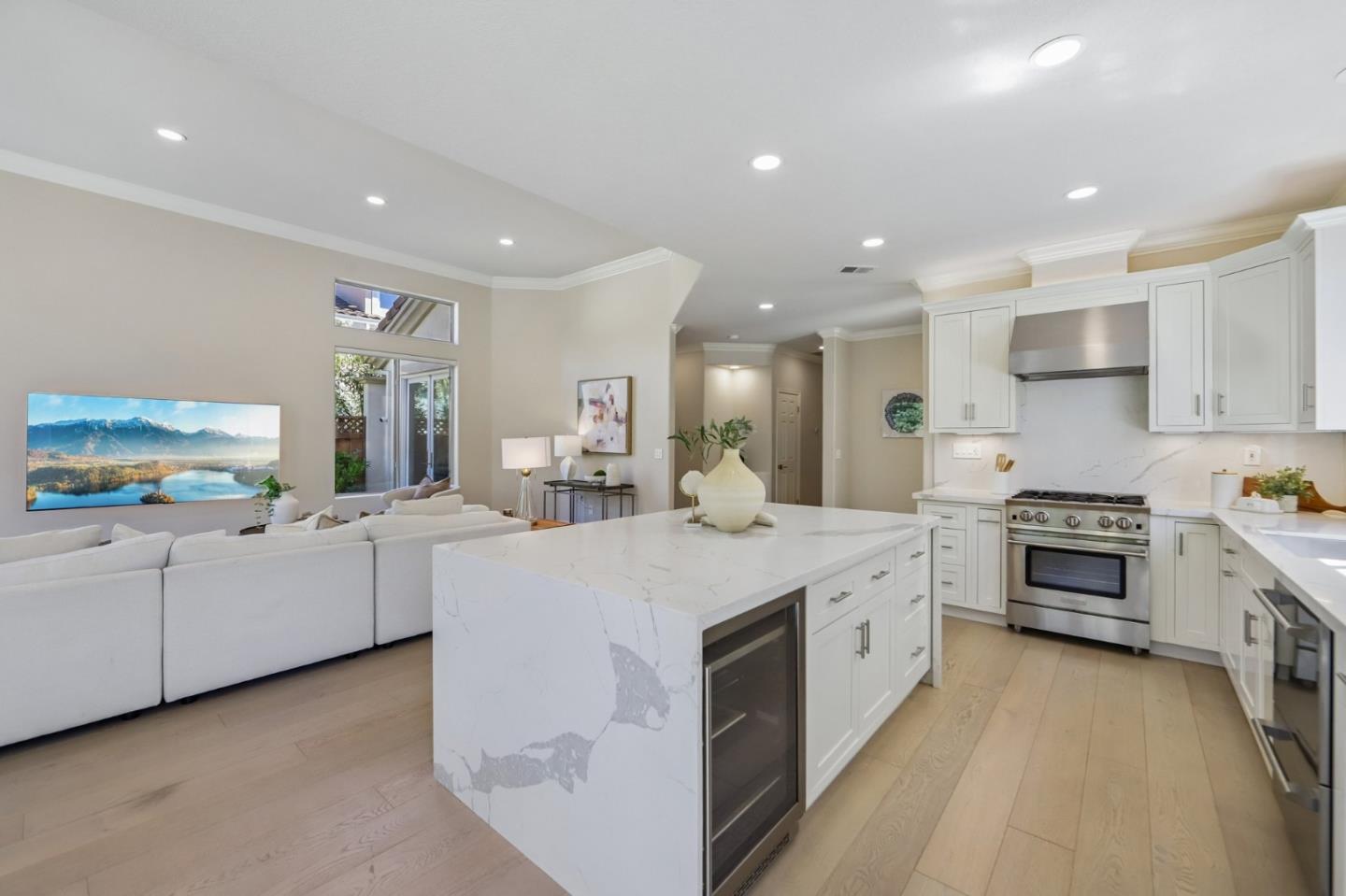 5869 Pistoia Way