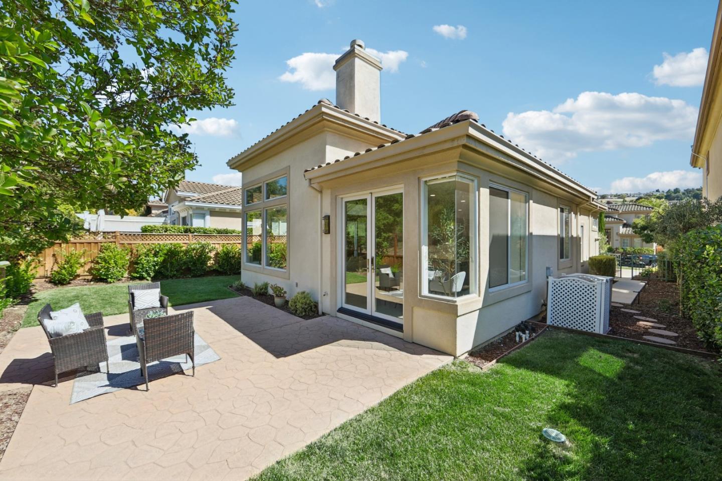 5869 Pistoia Way