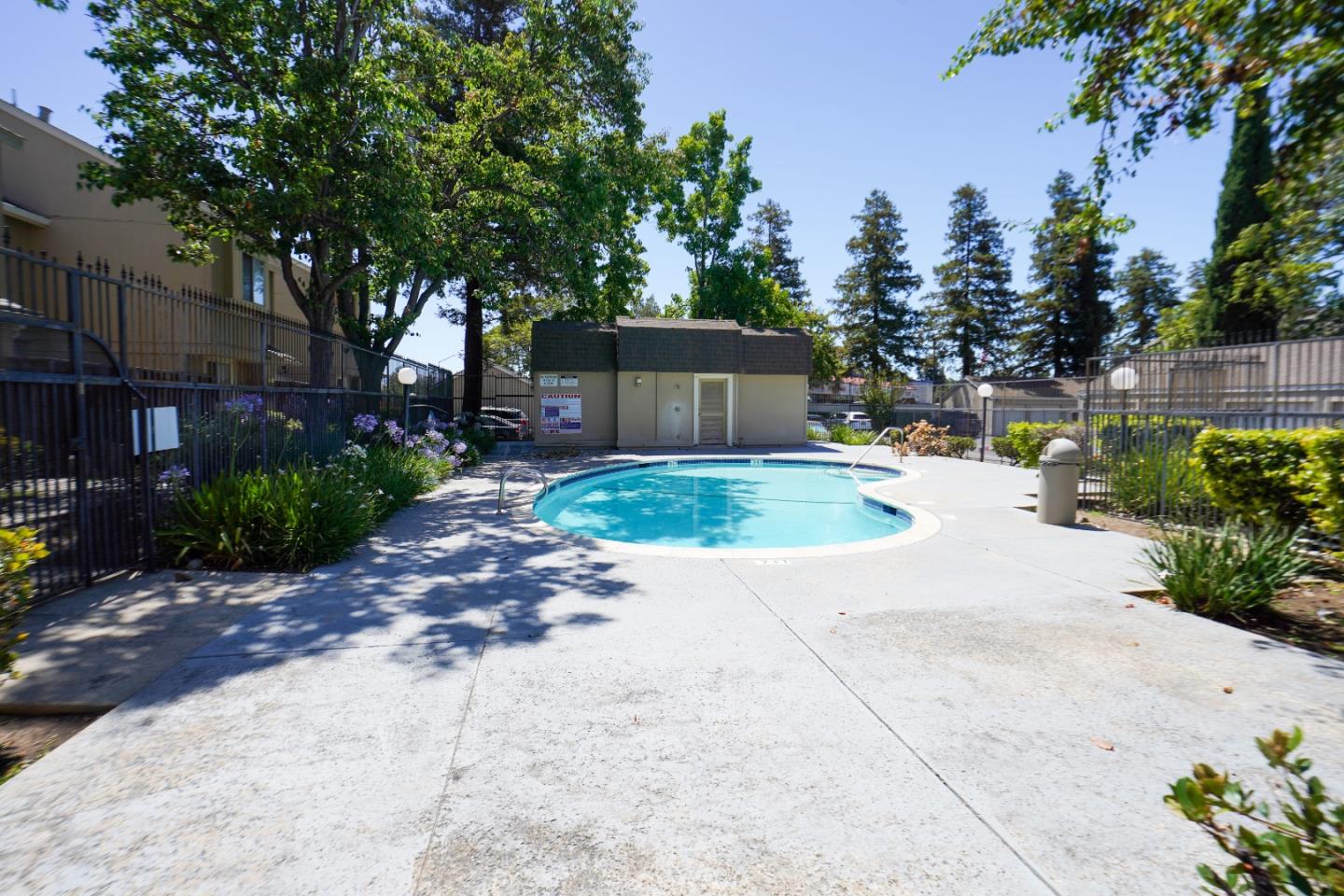 390 Caribe Way