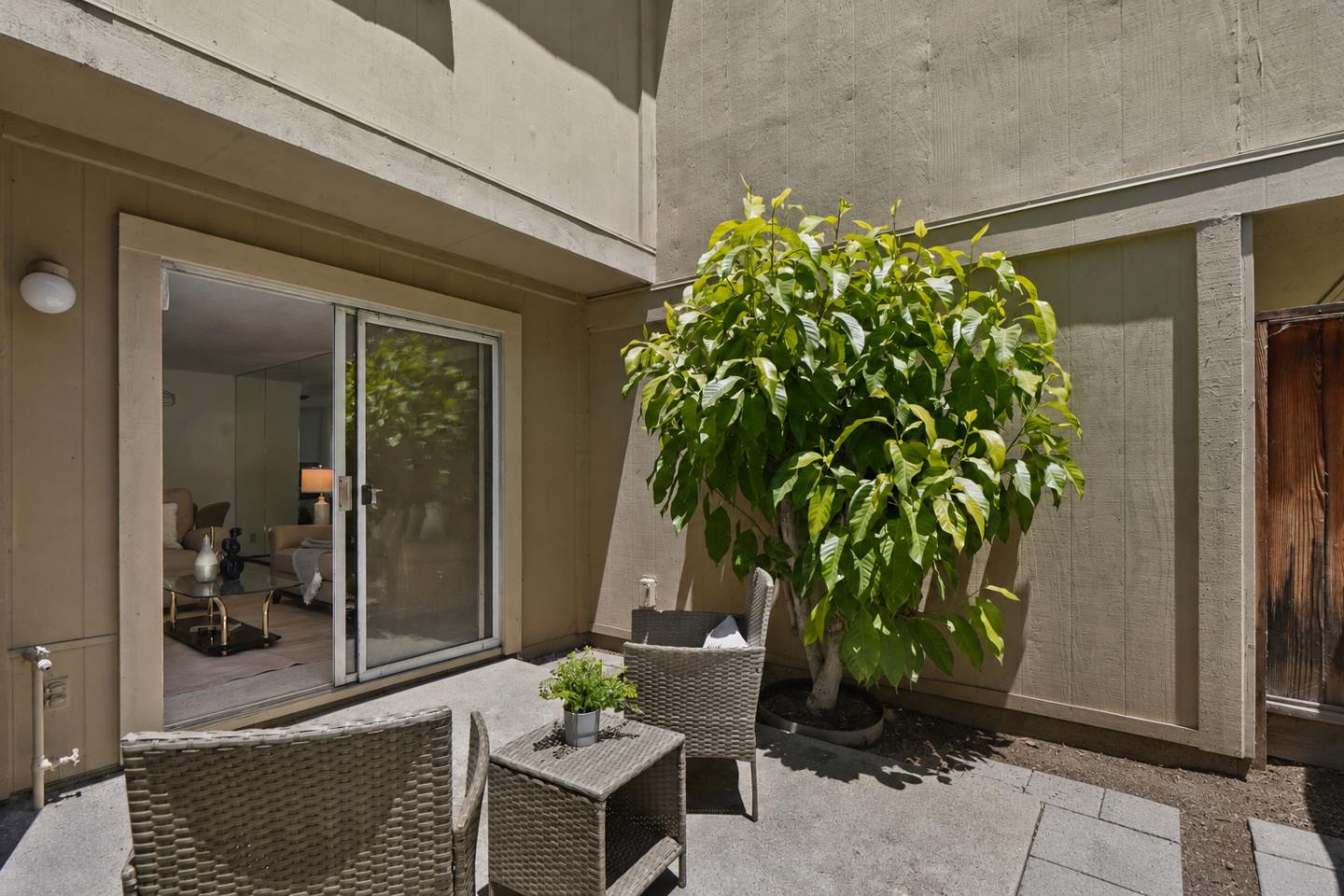 390 Caribe Way