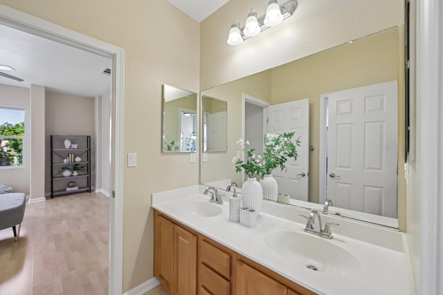 1675 Heritage Bay PL
