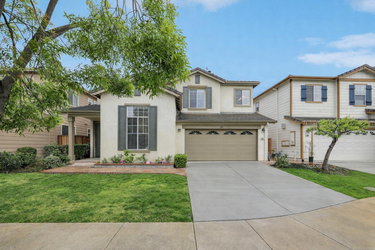4011 Greenyard CT