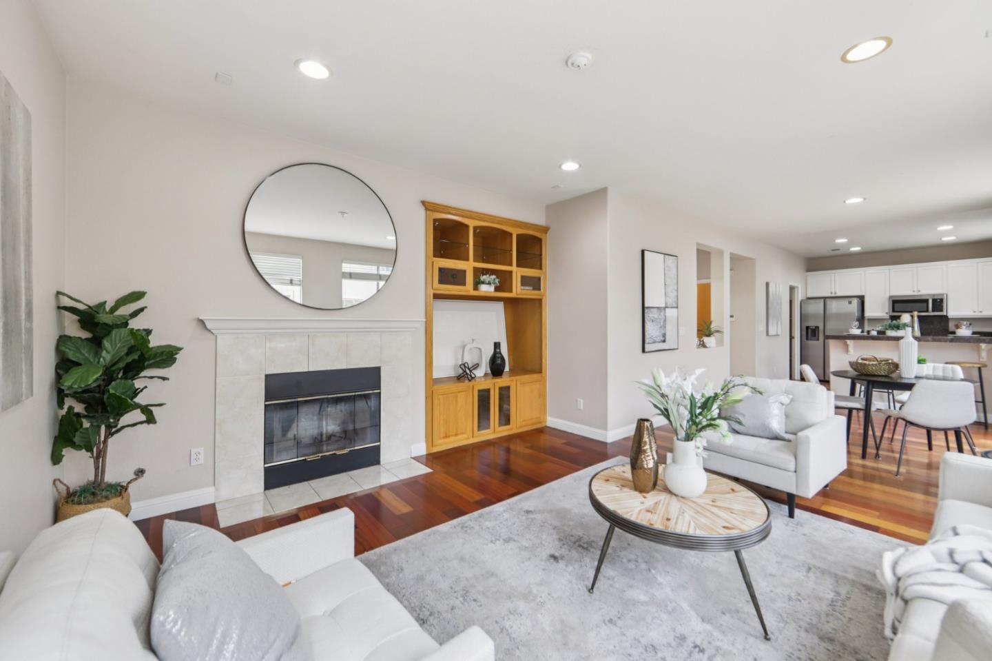 4011 Greenyard CT