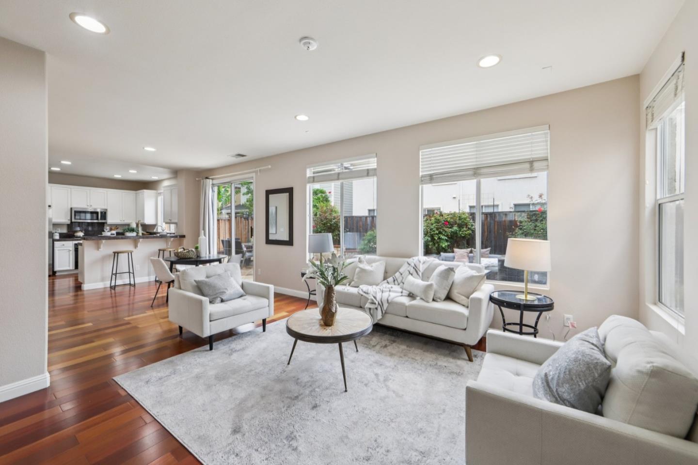 4011 Greenyard CT