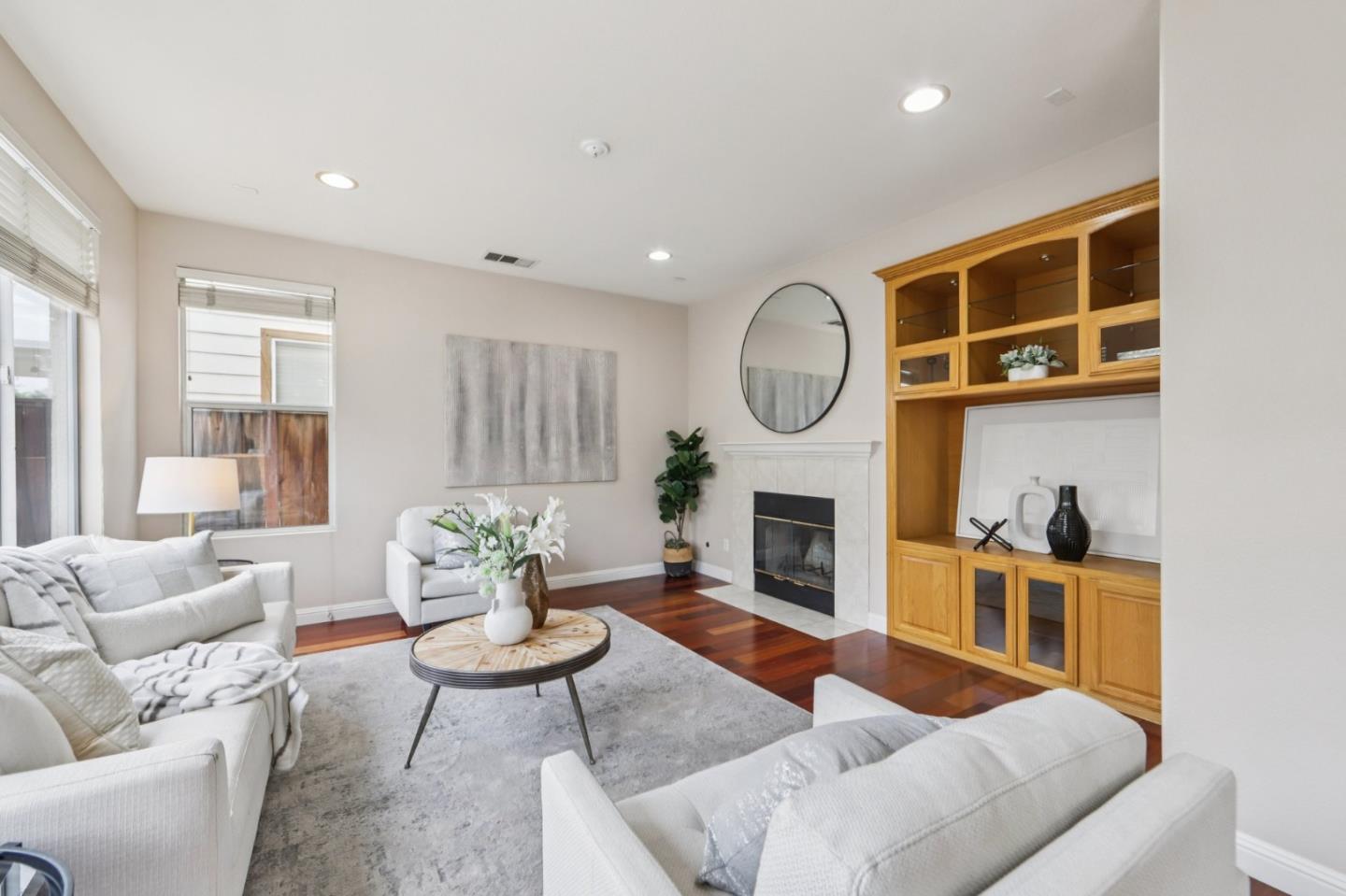 4011 Greenyard CT