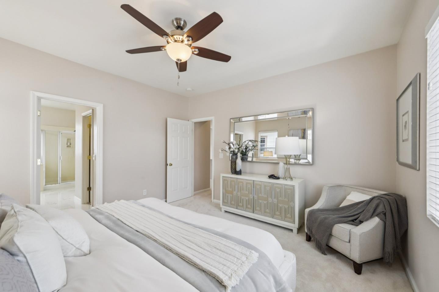 4011 Greenyard CT