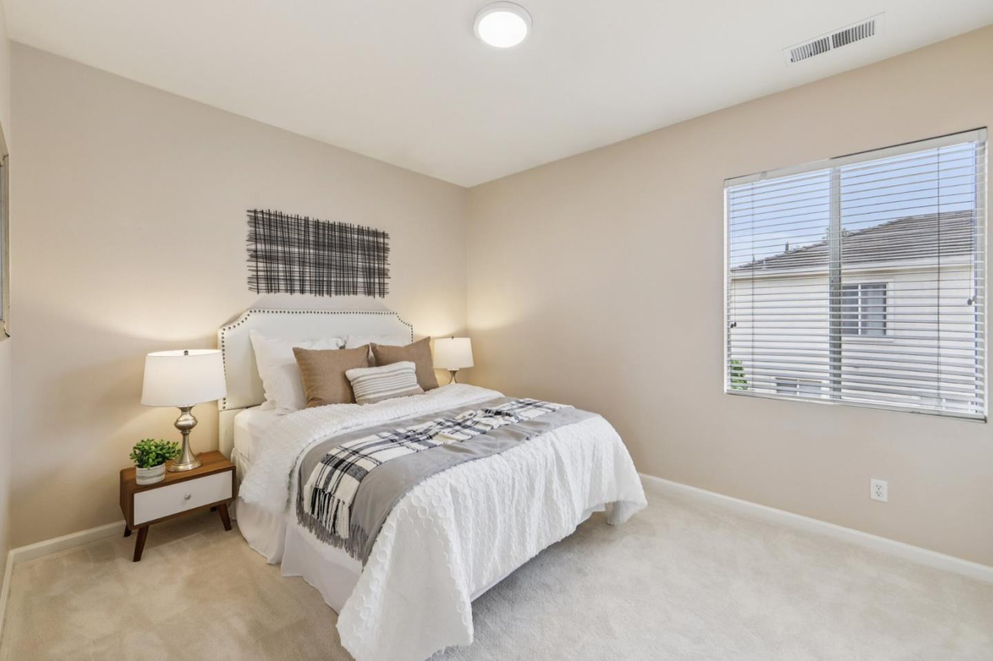 4011 Greenyard CT