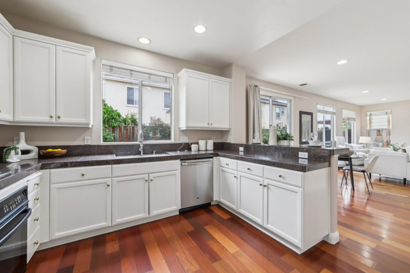 4011 Greenyard CT