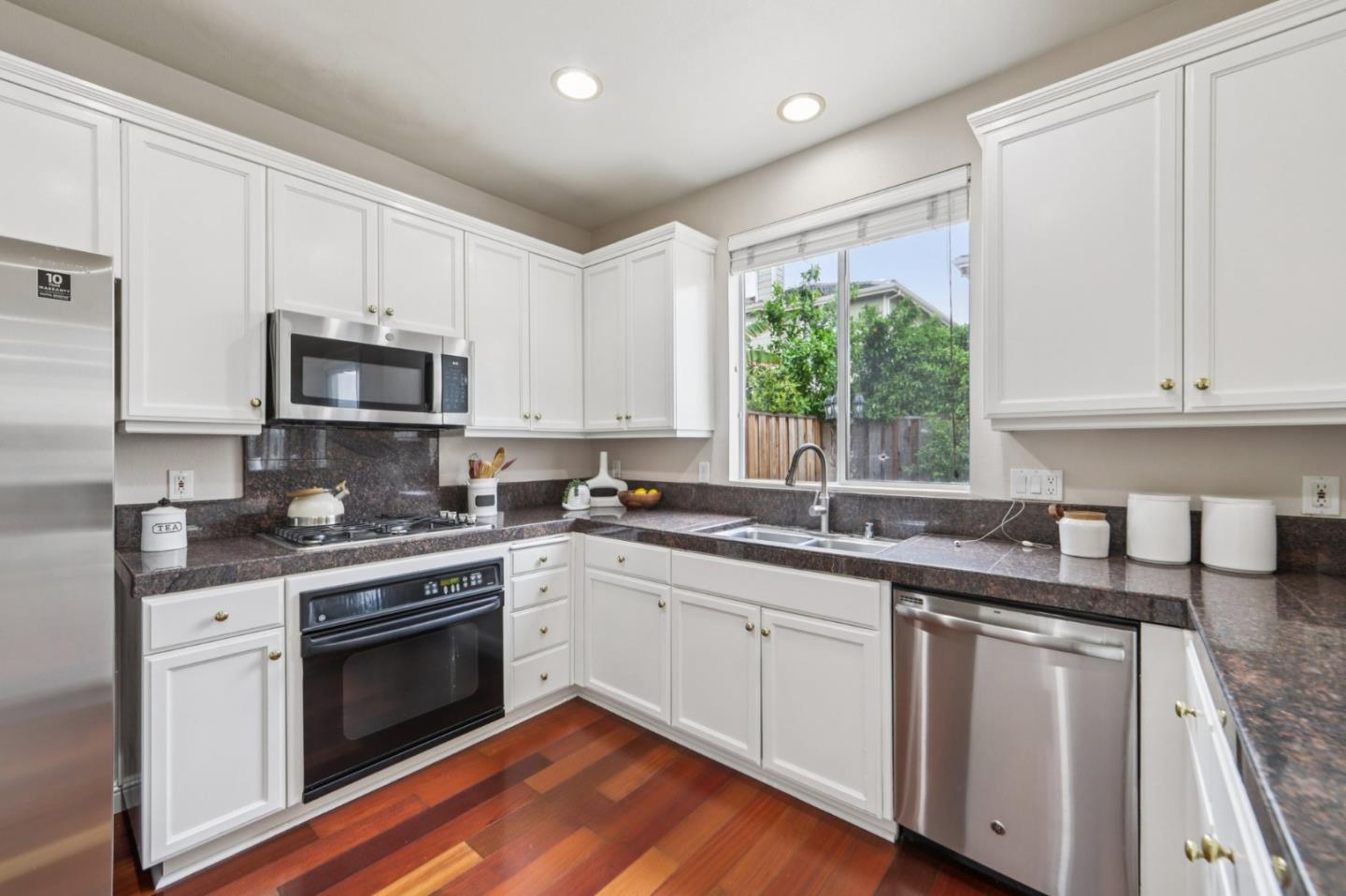 4011 Greenyard CT