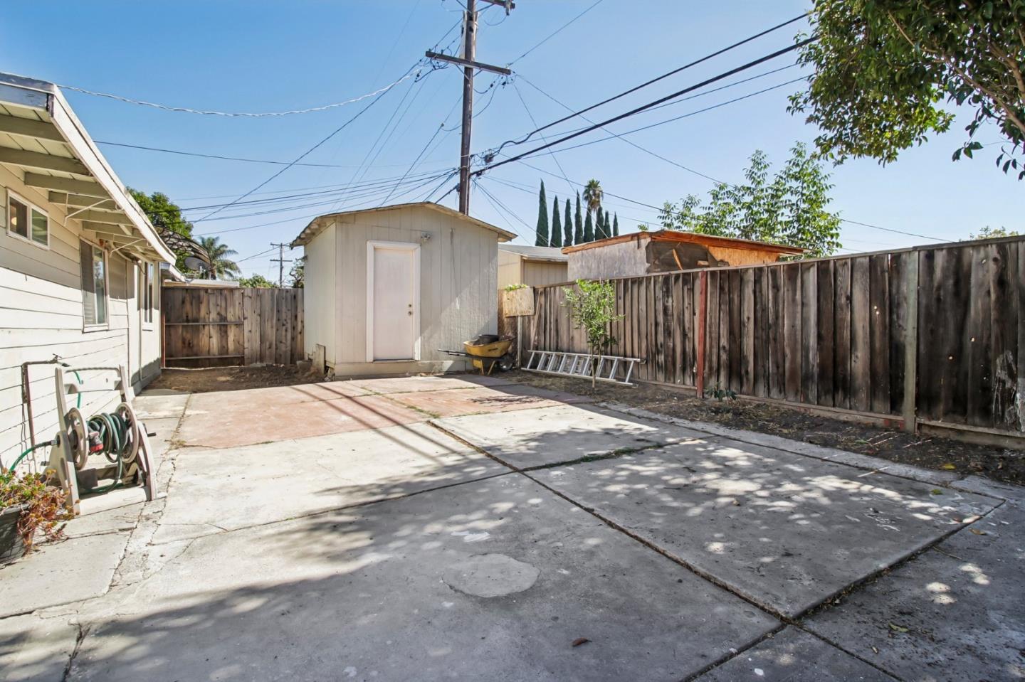 10081 Kenilworth WAY