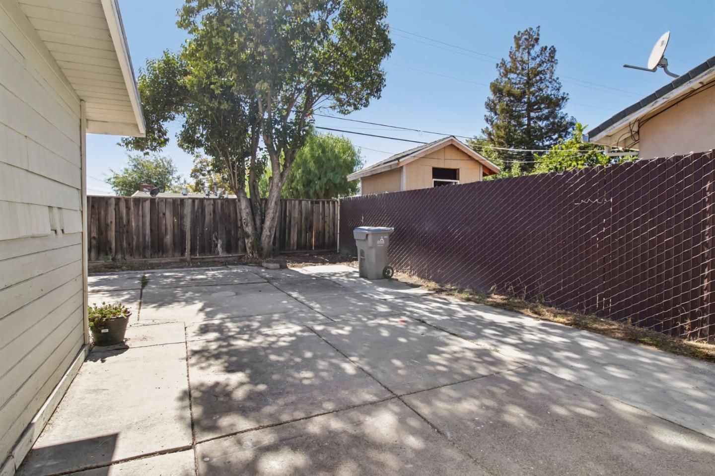 10081 Kenilworth WAY