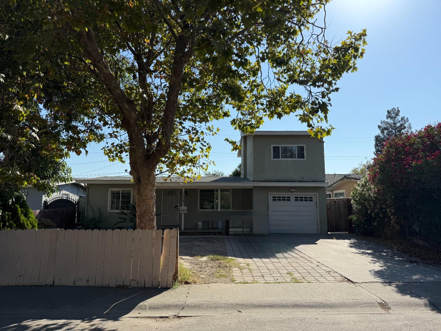 10081 Kenilworth WAY