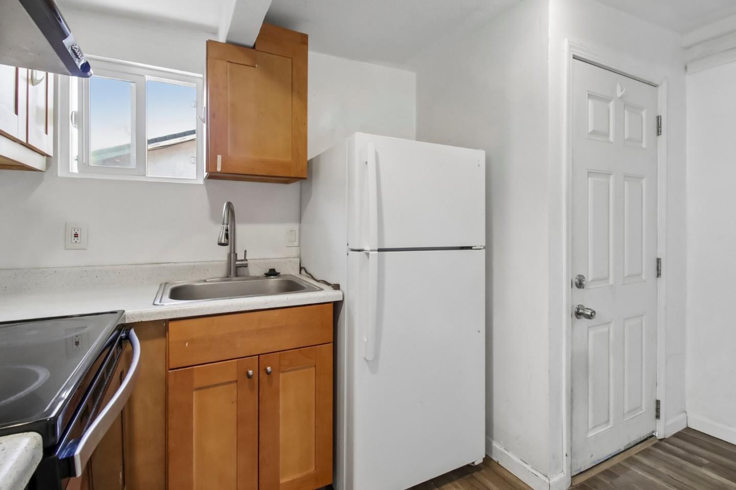 10081 Kenilworth WAY