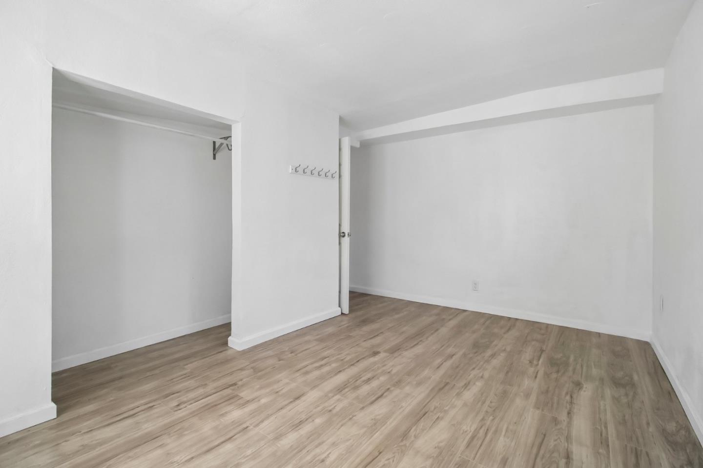 10081 Kenilworth WAY
