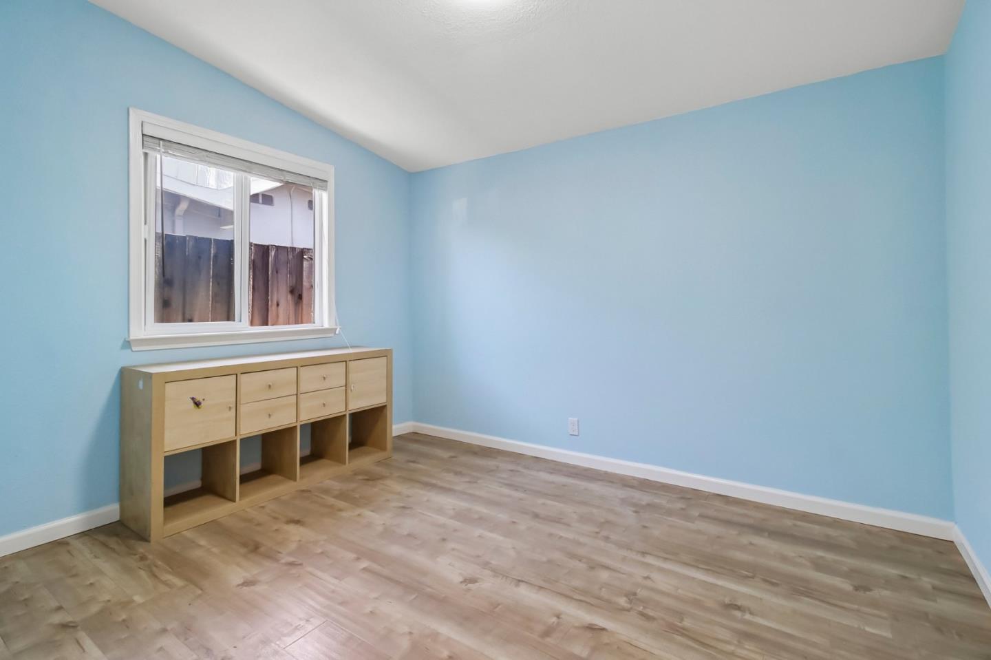 10081 Kenilworth WAY