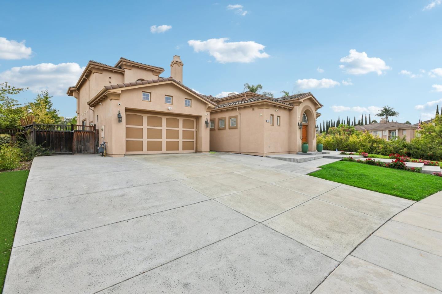 4498 Terra Brava PL