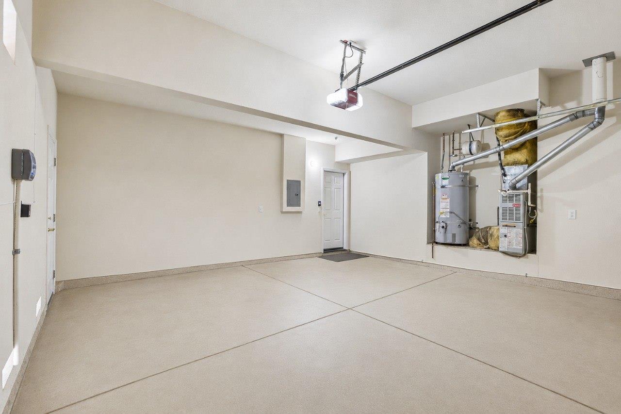 4498 Terra Brava PL