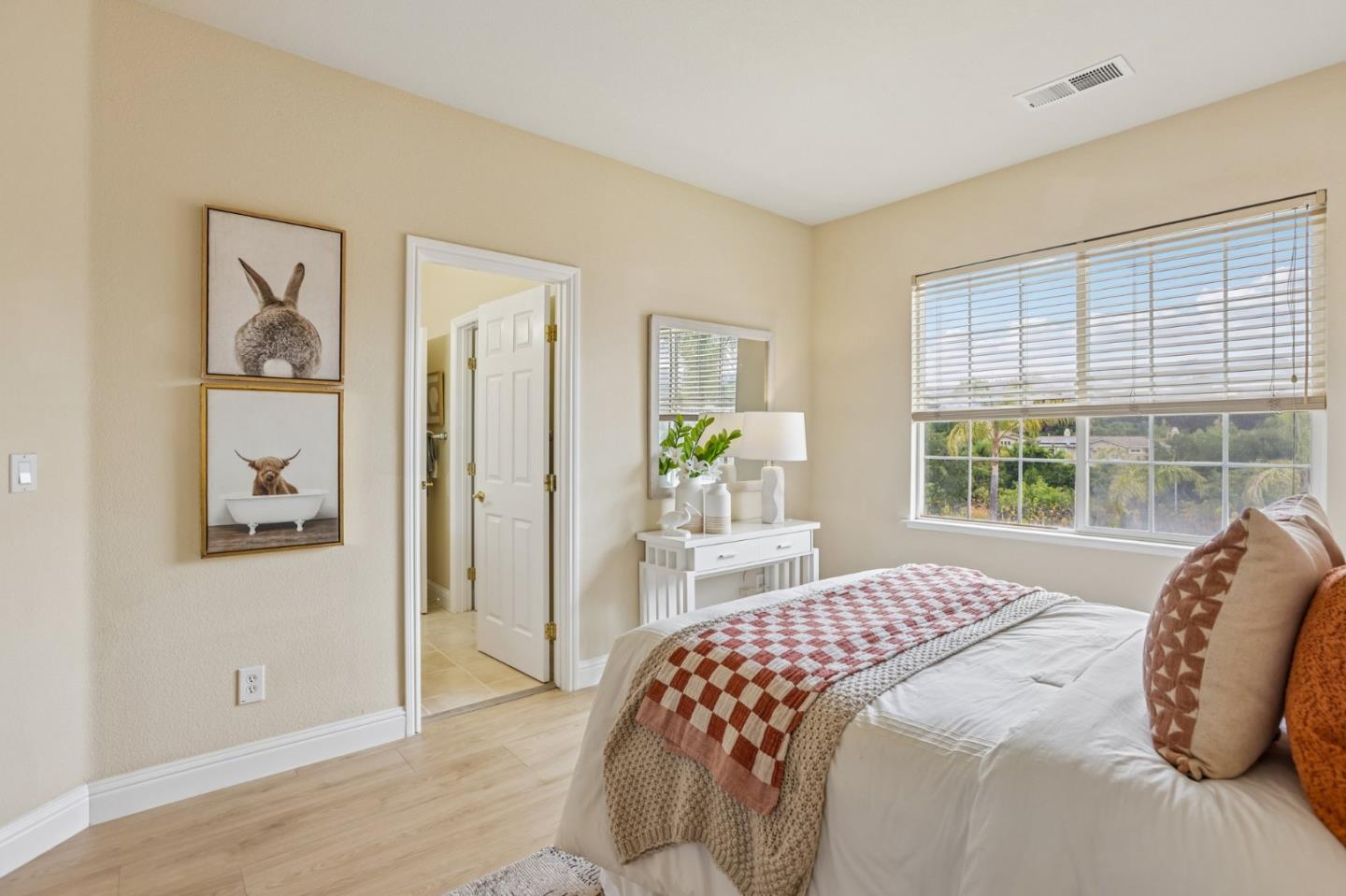 4498 Terra Brava PL