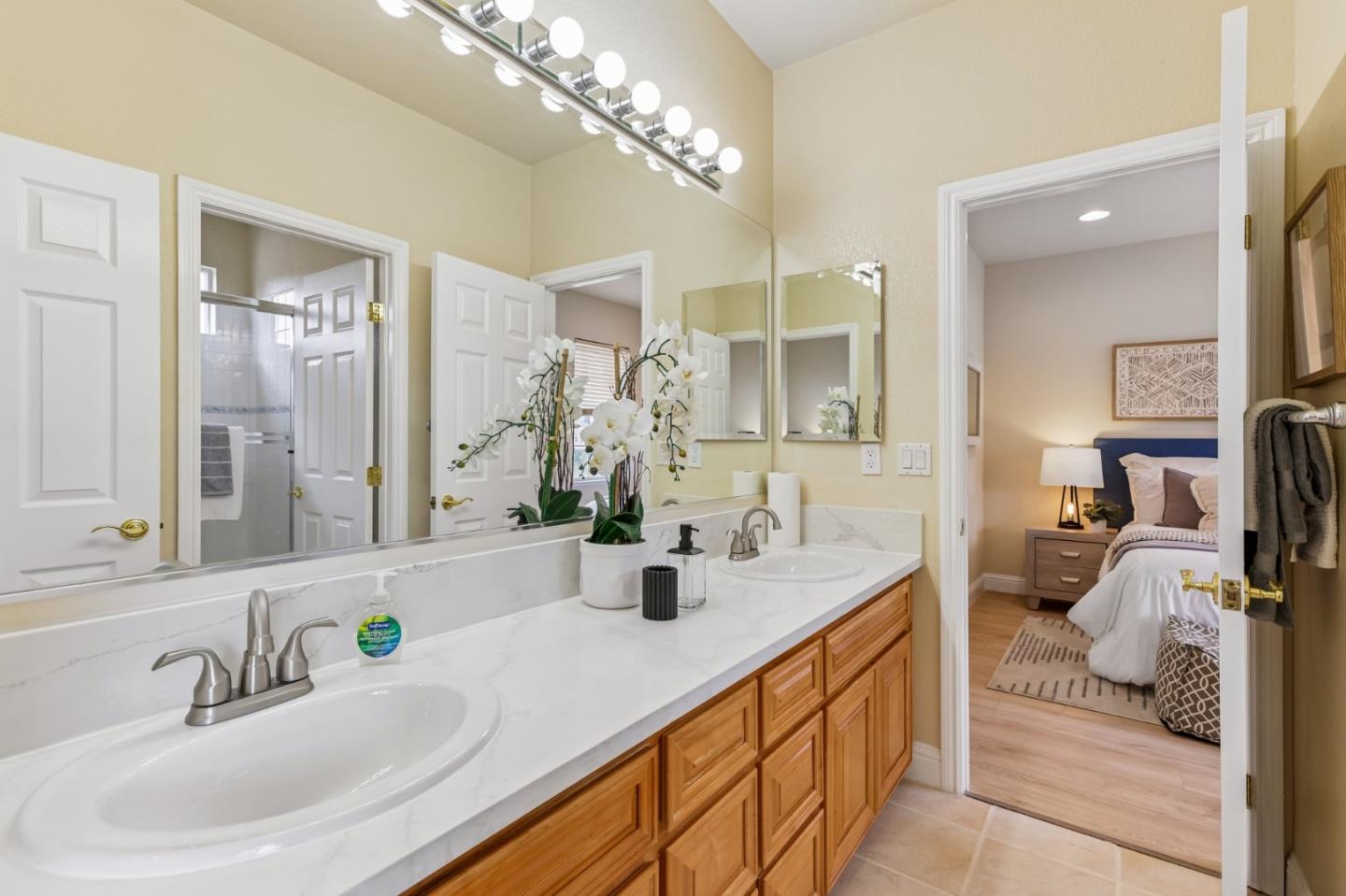 4498 Terra Brava PL