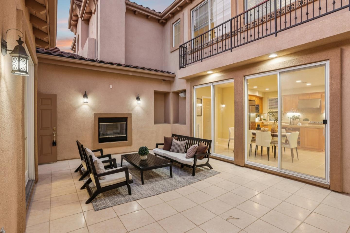 4498 Terra Brava PL