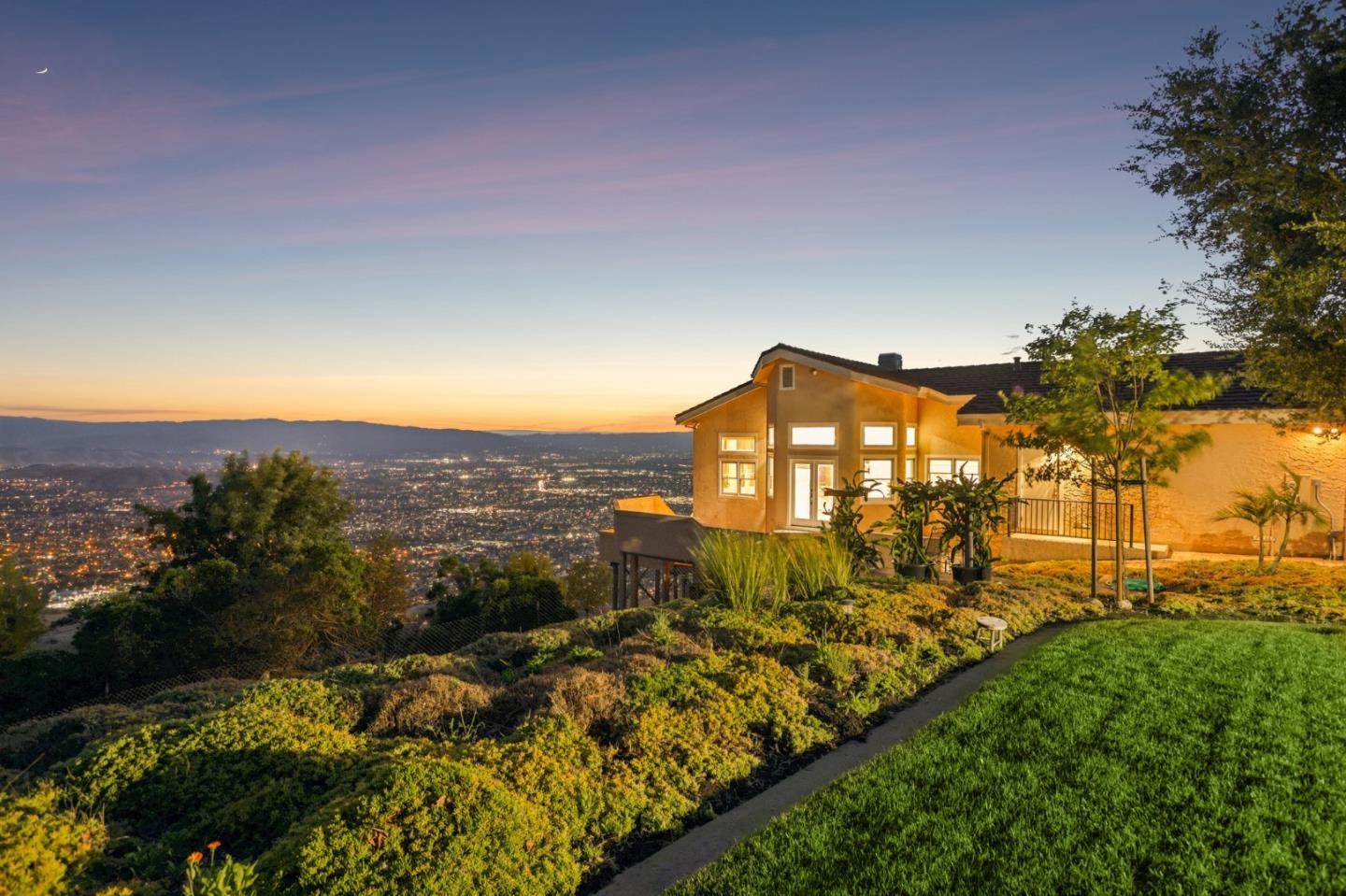 4014 Higuera Highland LN