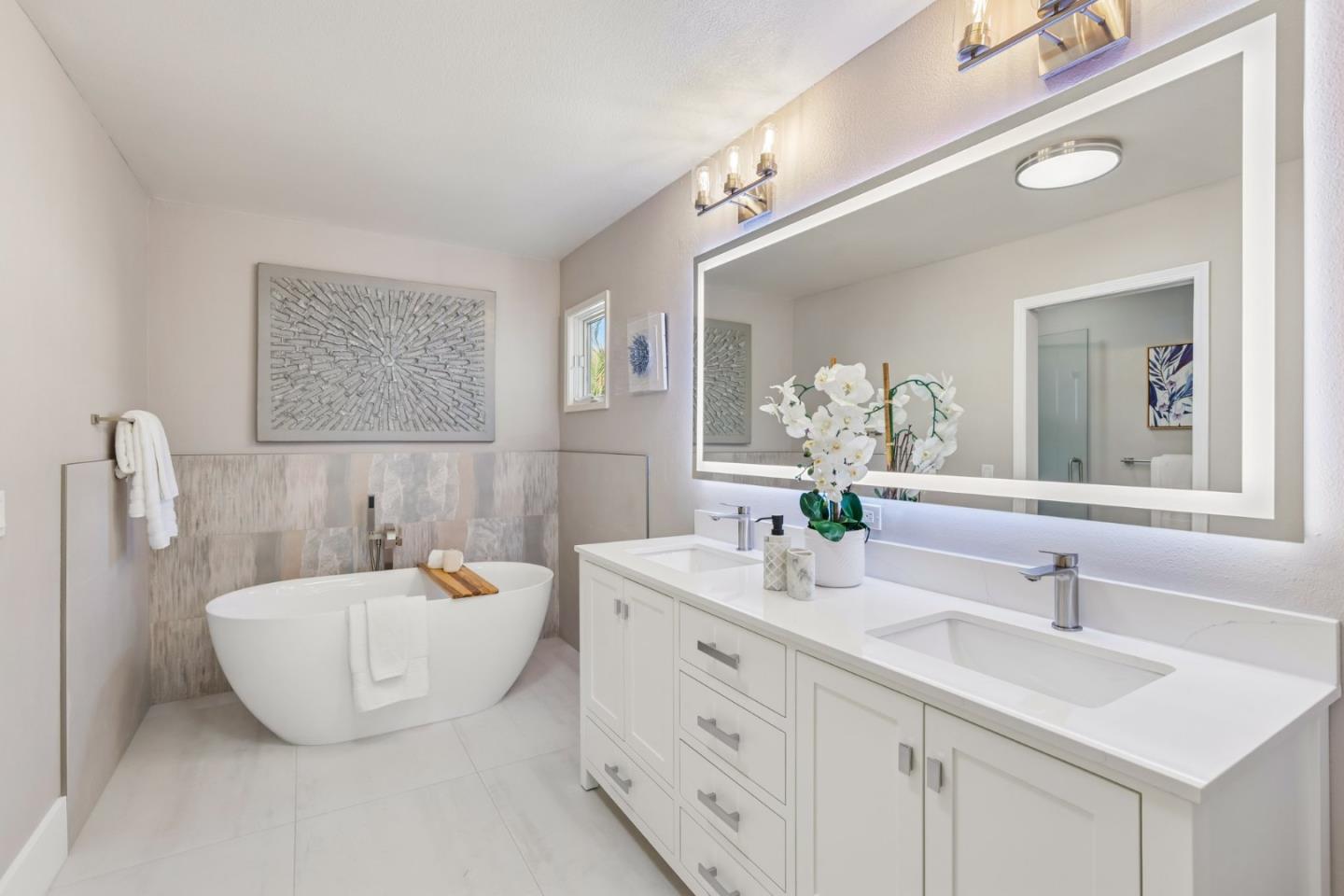 4014 Higuera Highland LN