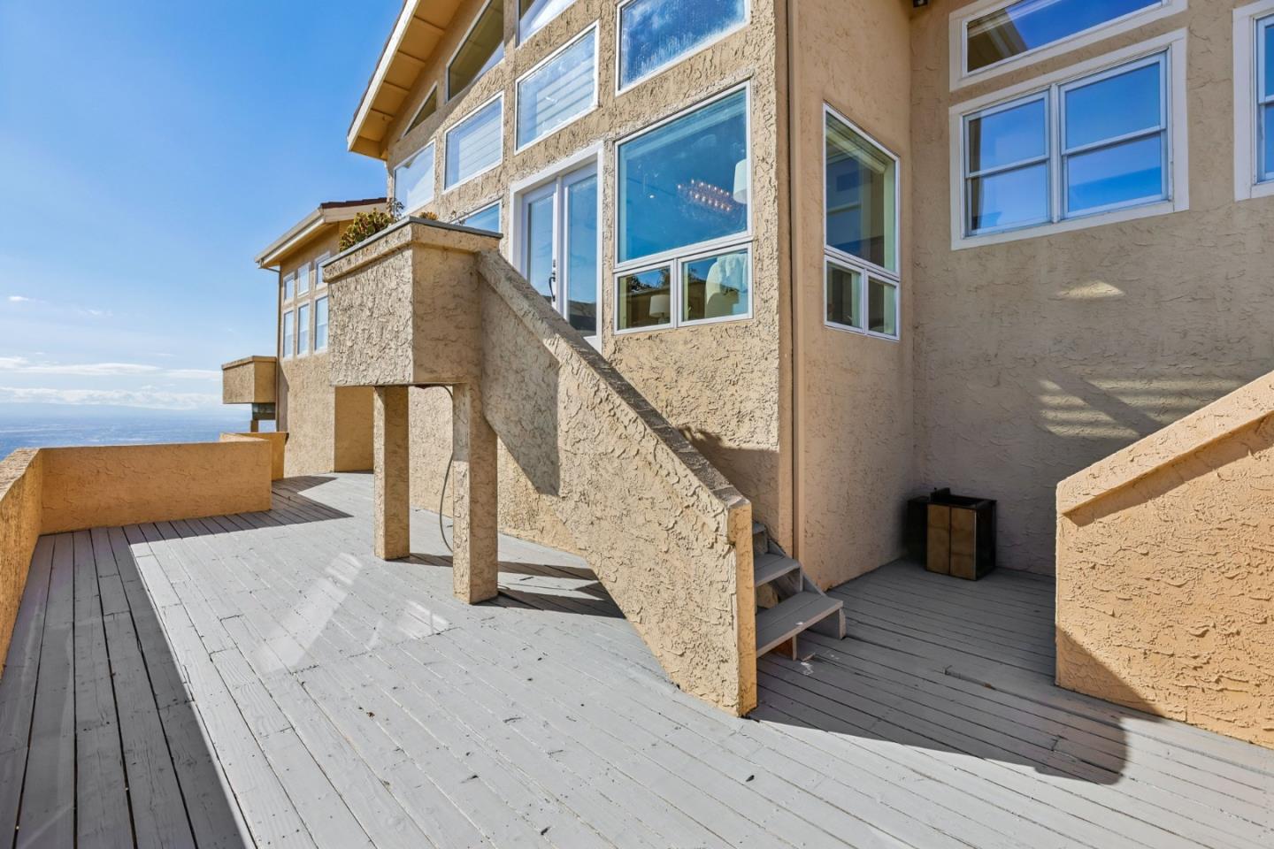 4014 Higuera Highland LN