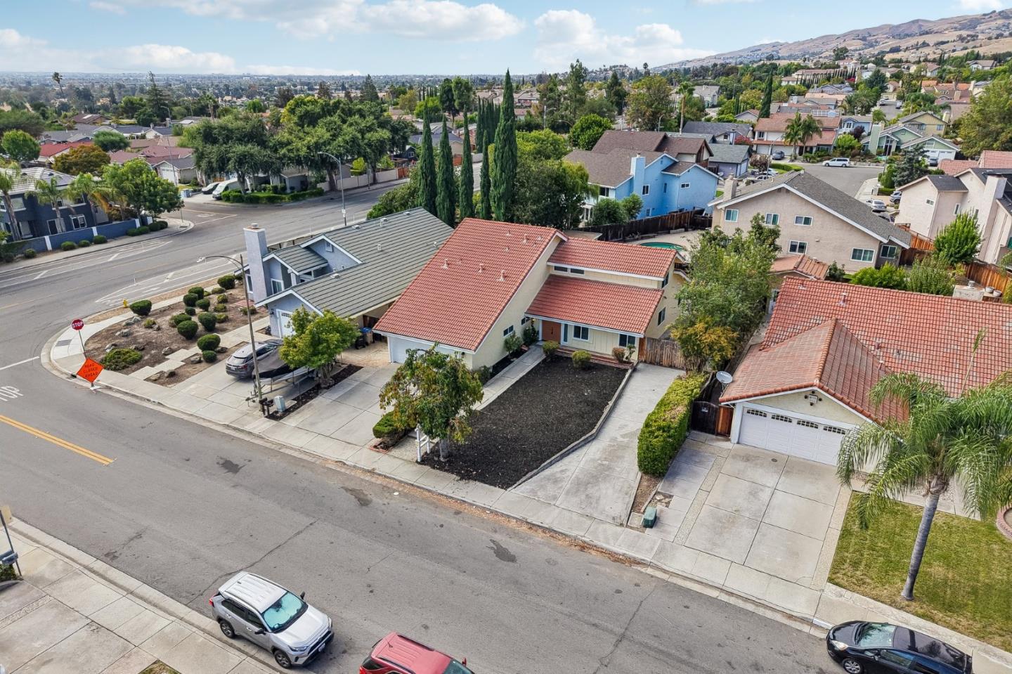 3405 Cedardale DR
