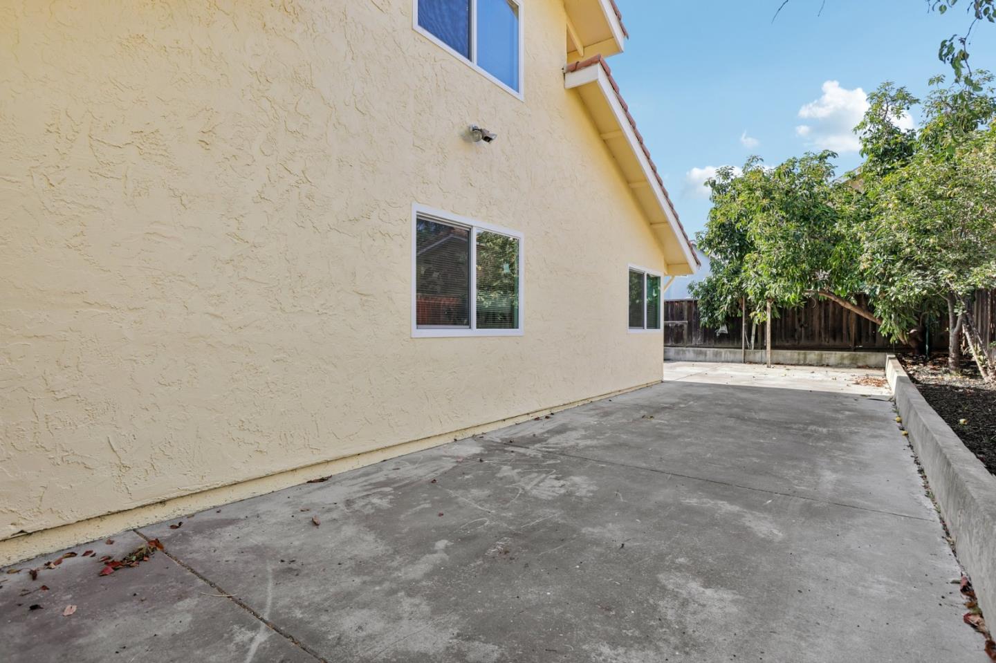 3405 Cedardale DR