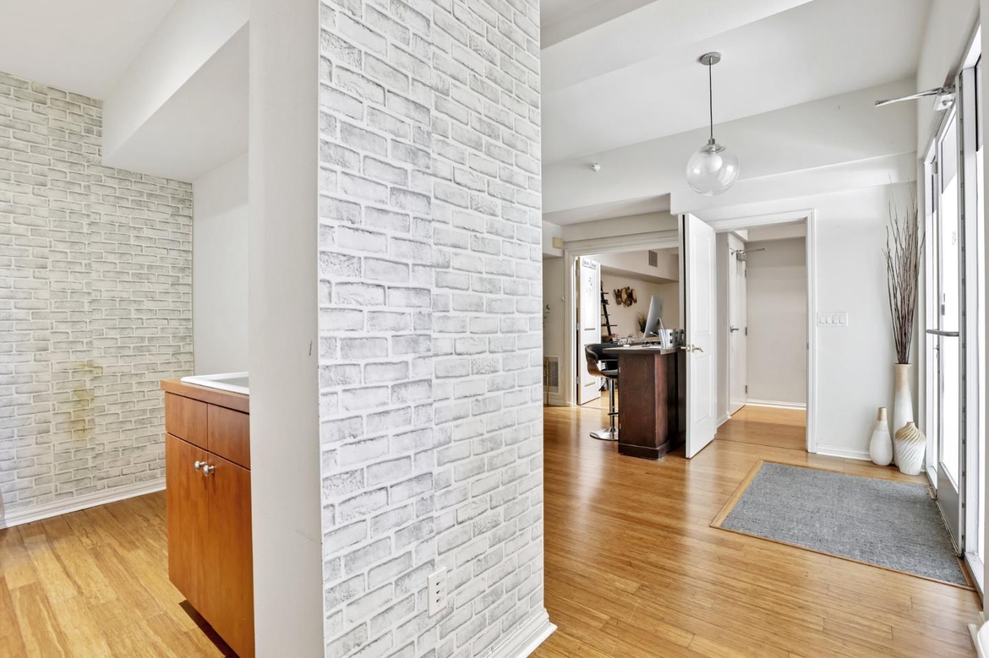 46 W Julian ST 217
