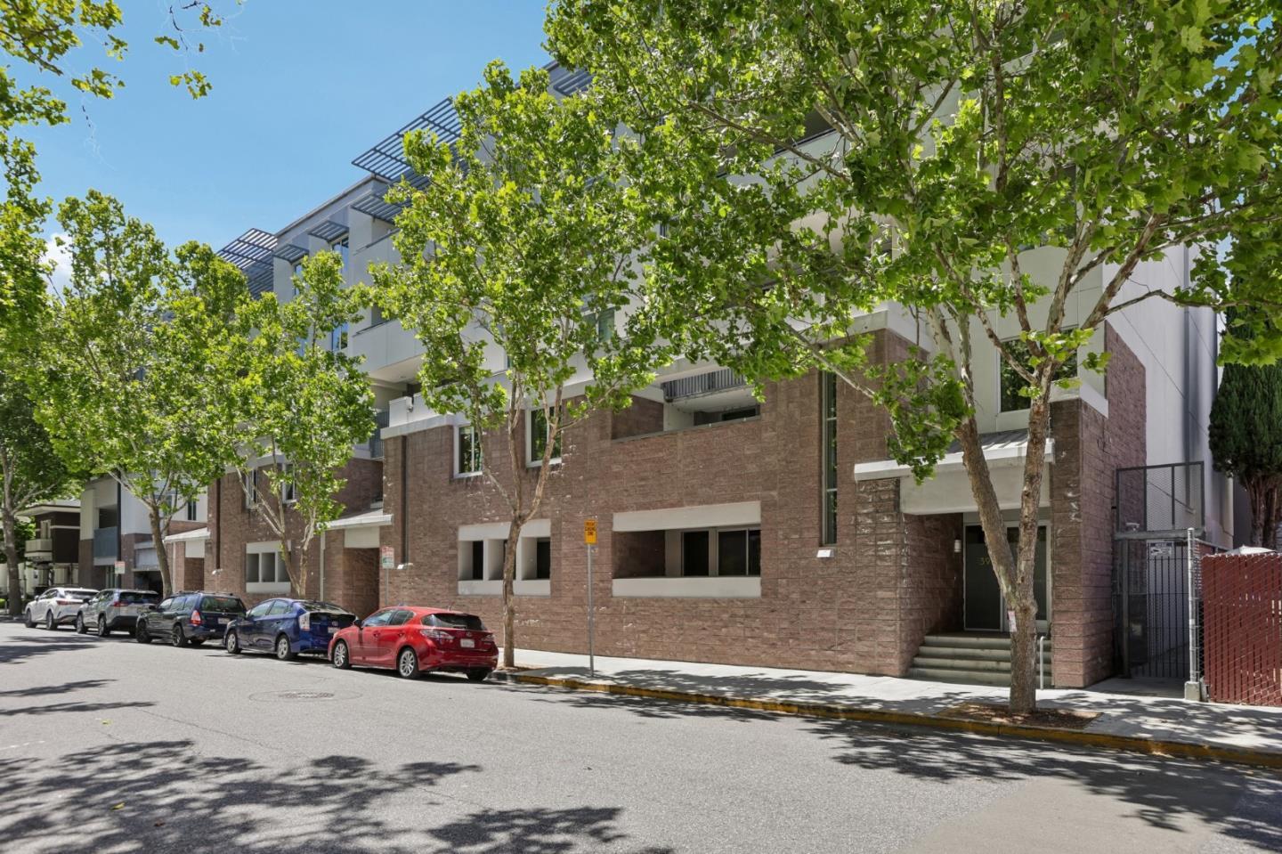 46 W Julian ST 217