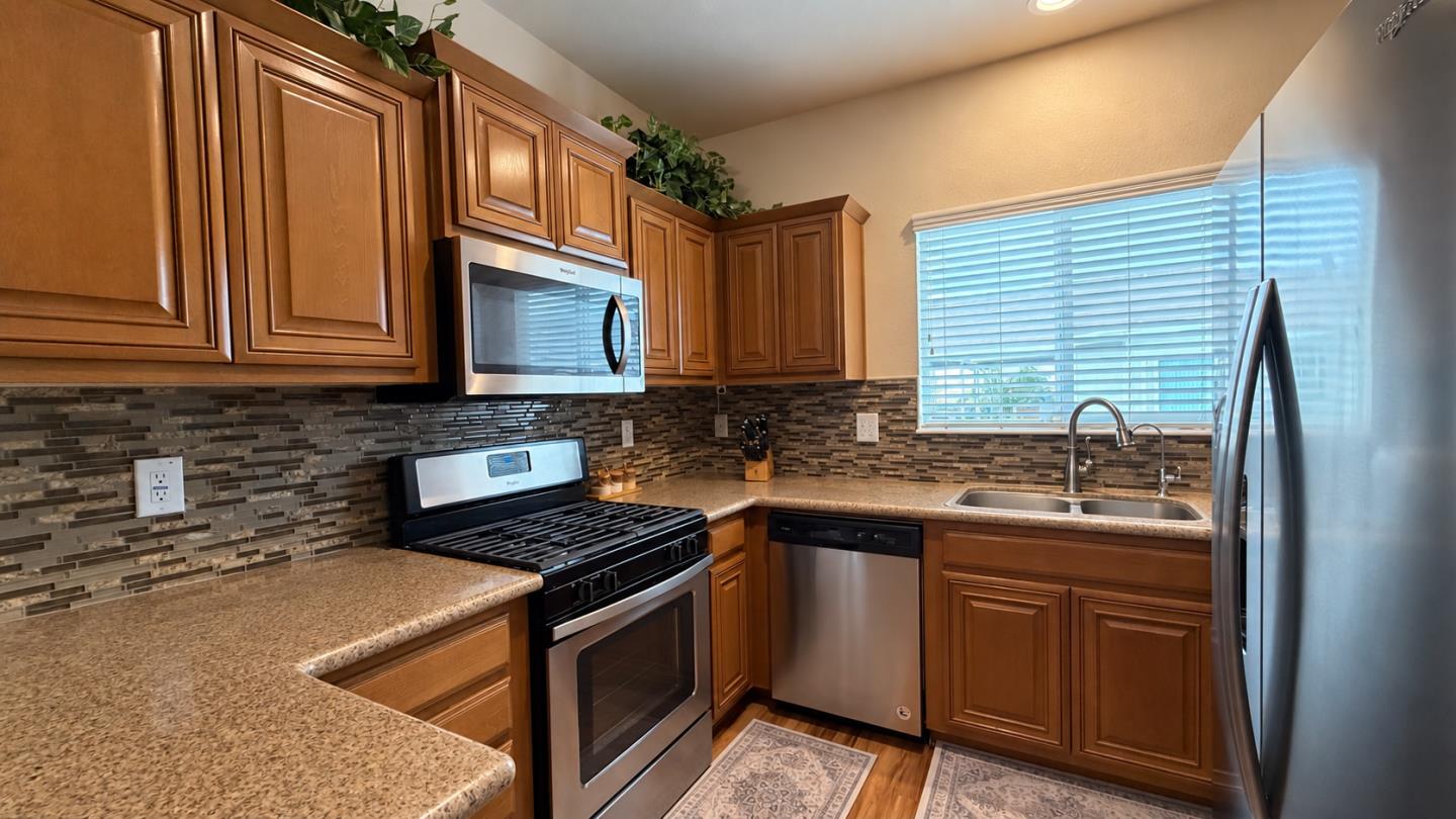 270 Umbarger RD 103