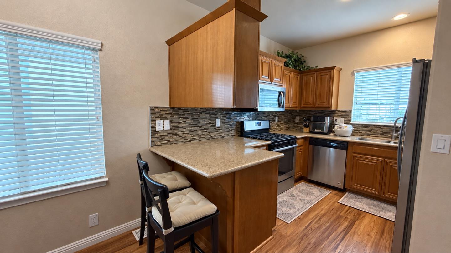 270 Umbarger RD 103