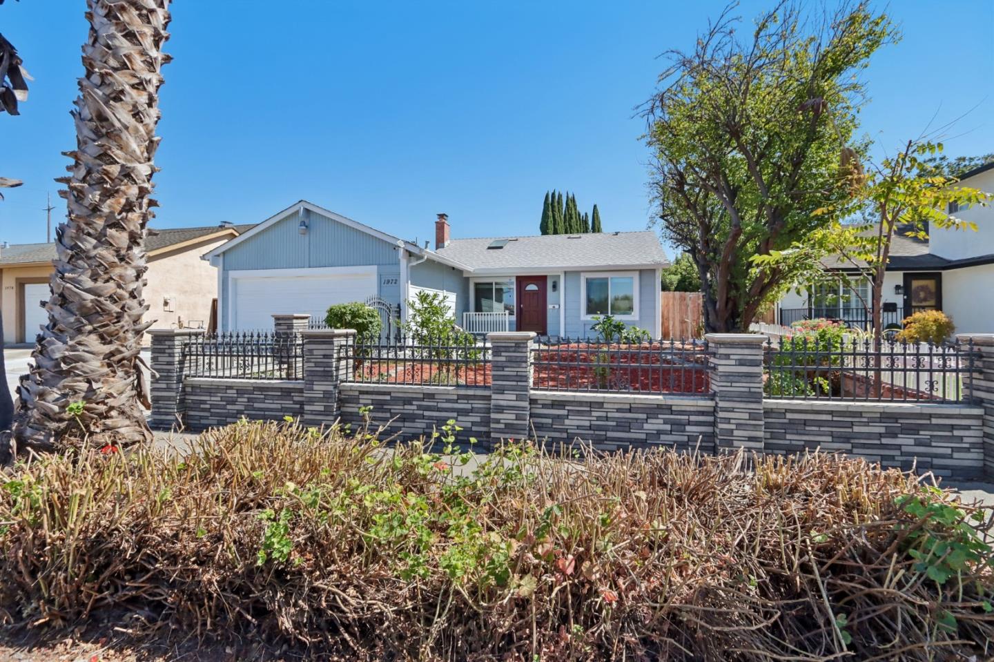 1972 Doxey DR