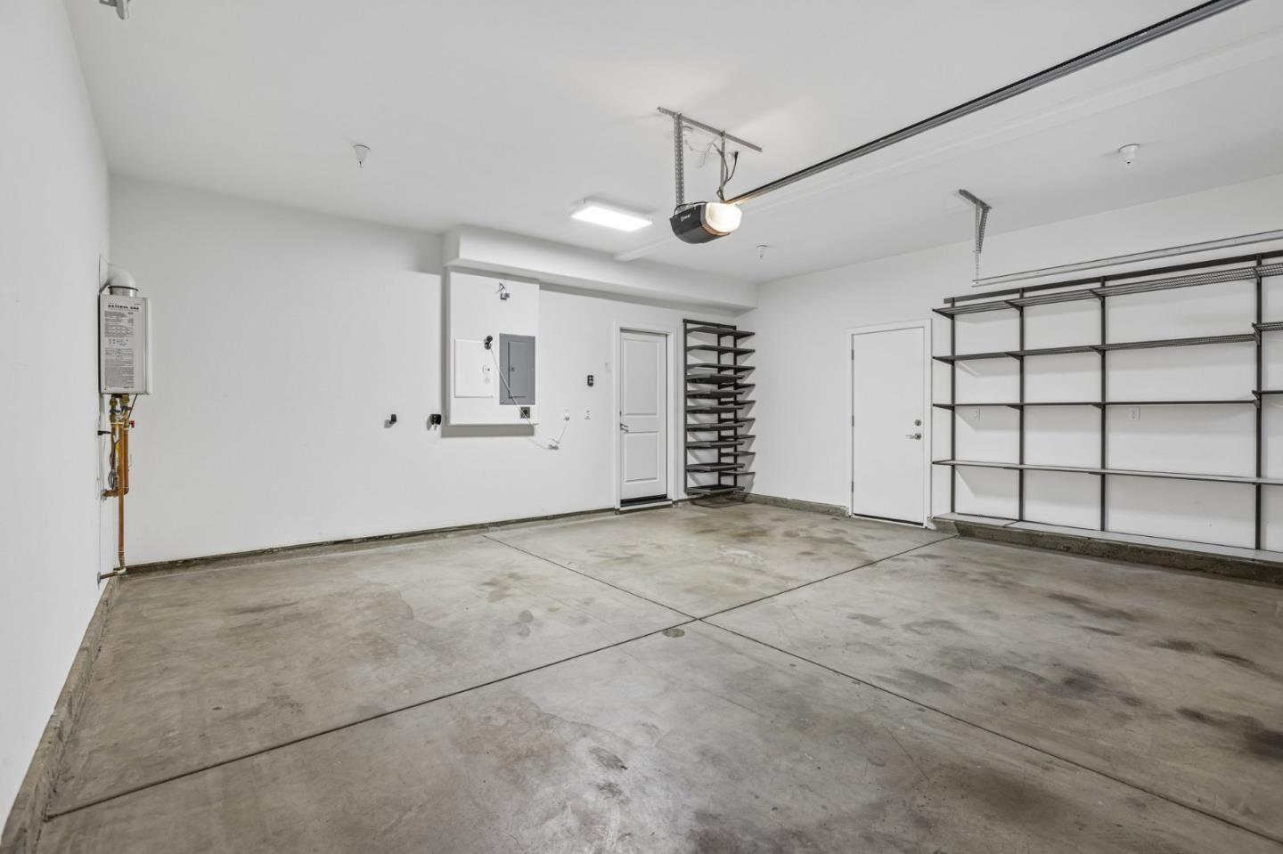 3312 Pyramid WAY