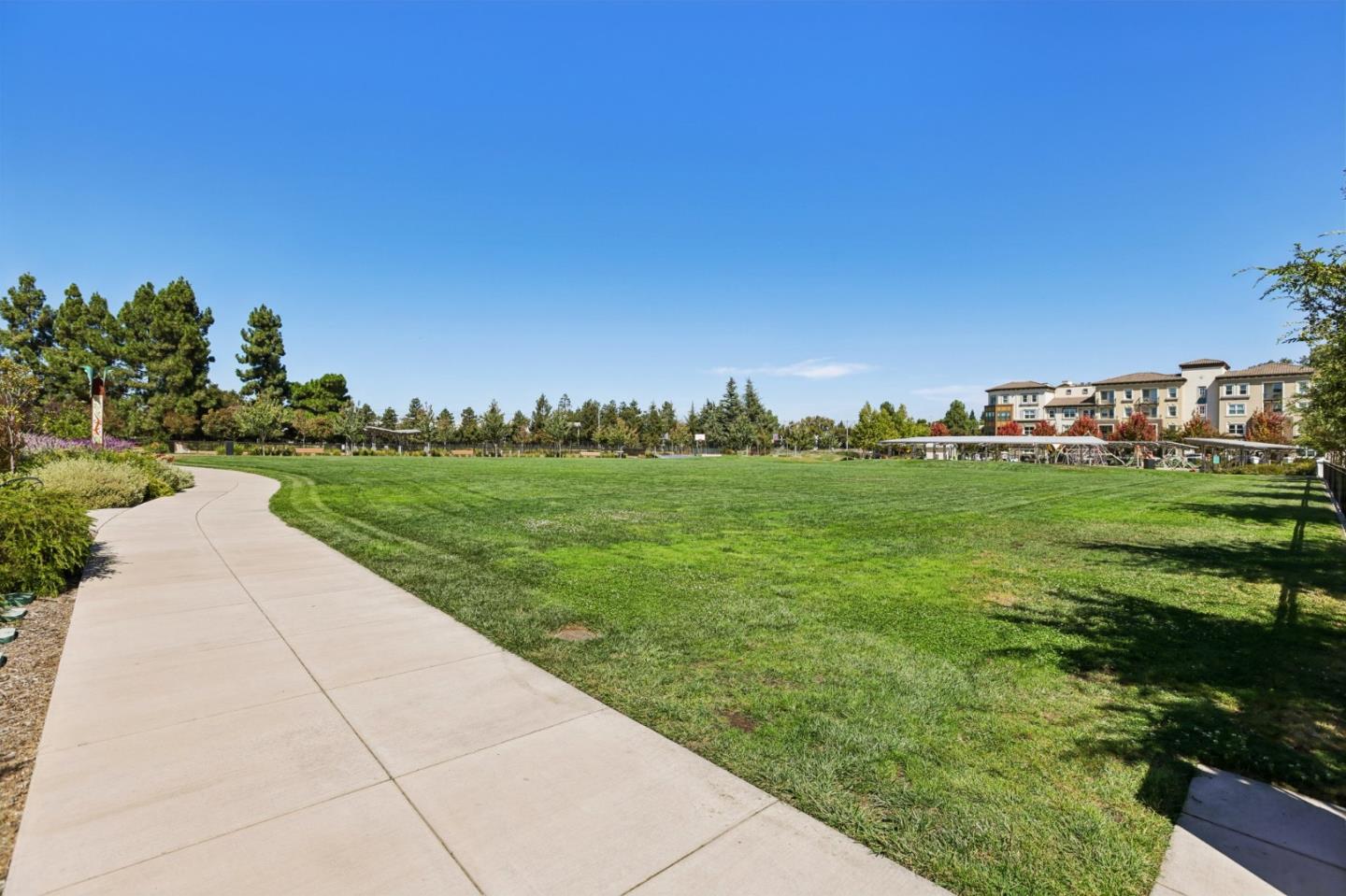 3312 Pyramid WAY